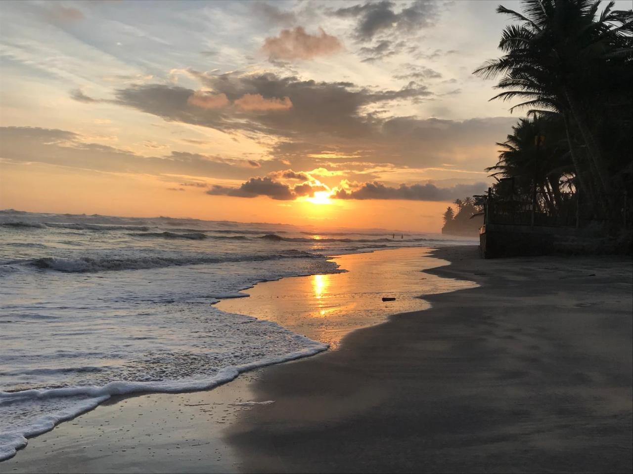 Solas Surf Ахангама Экстерьер фото